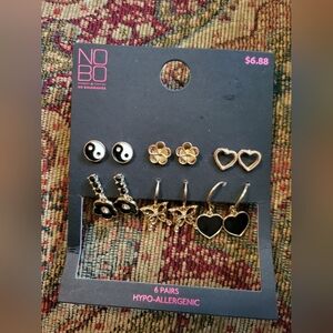 No Boundaries Earring Set